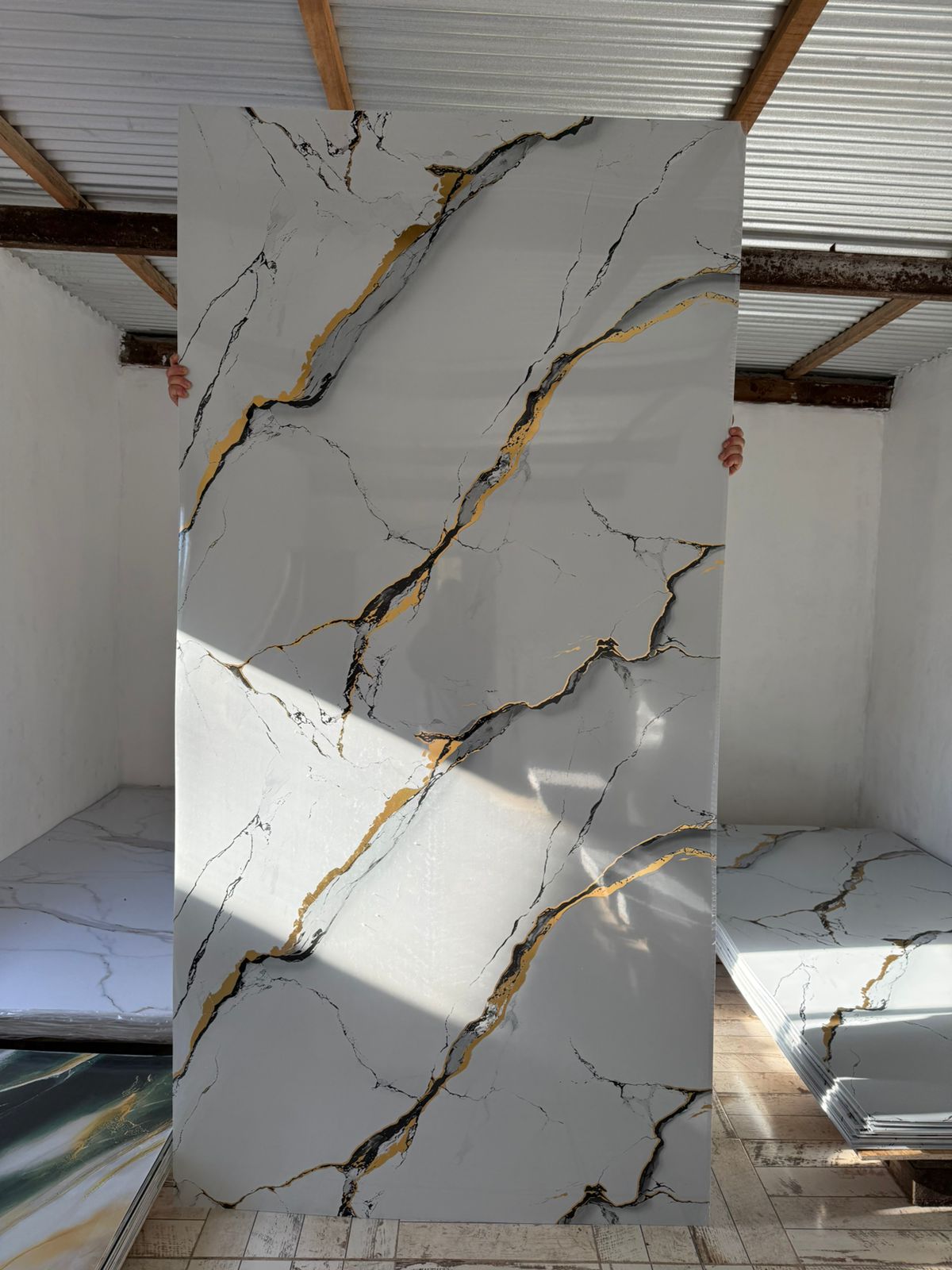 Revestimiento para Pared- Panel PVC   símil mármol     1.22x2.44(cubre 3m²)